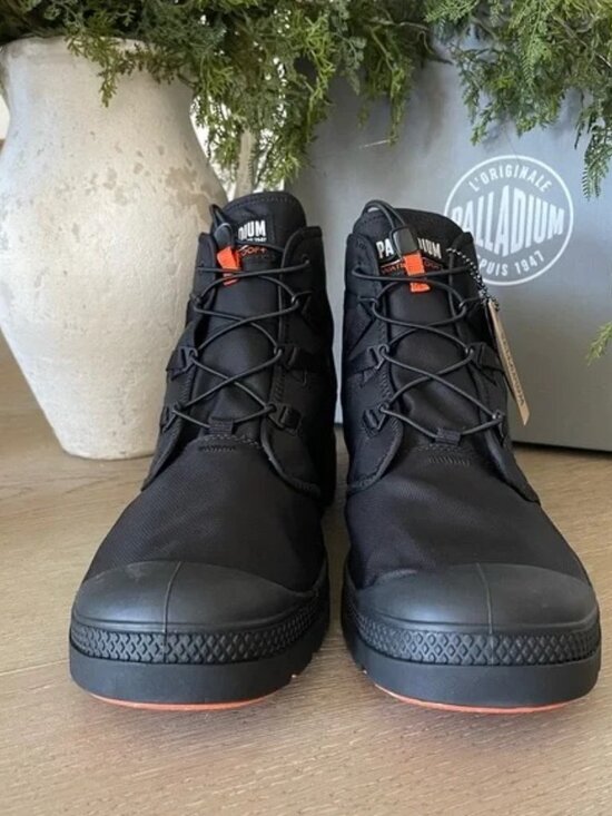 Palladium Pampa Travel Lite+ Waterproof Boots | Elastic Cord | Black main image 8